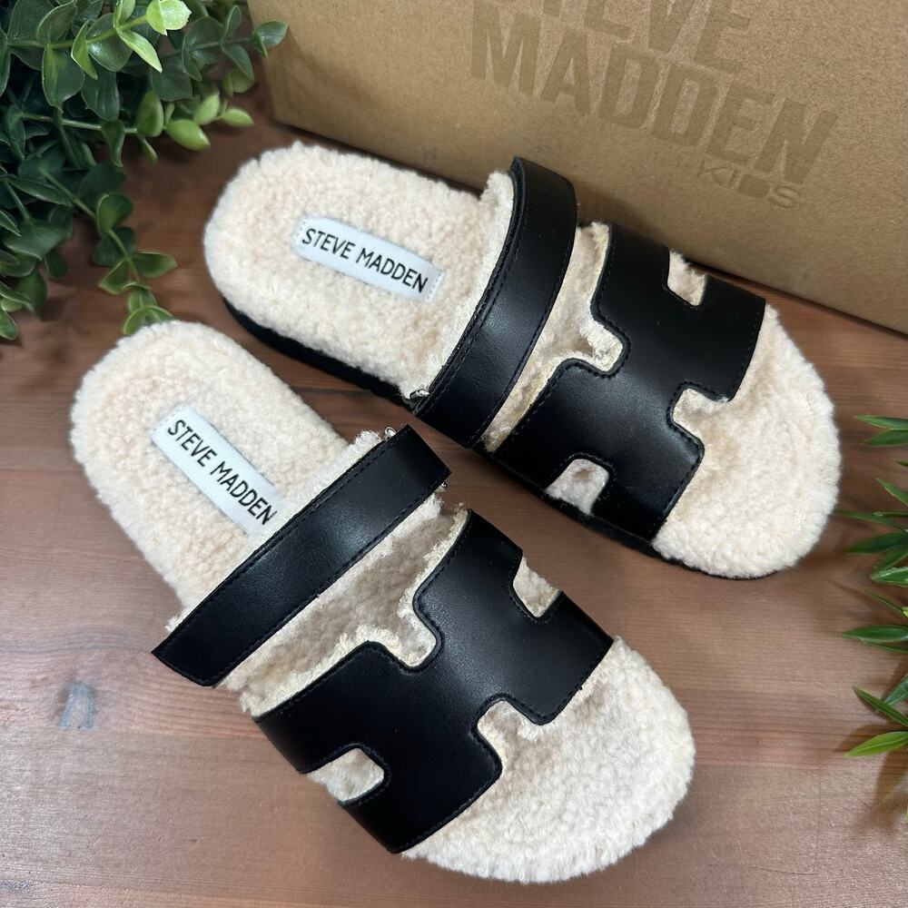 Steve‎ Madden Girls Mayven Flat Sandals Black Size 1